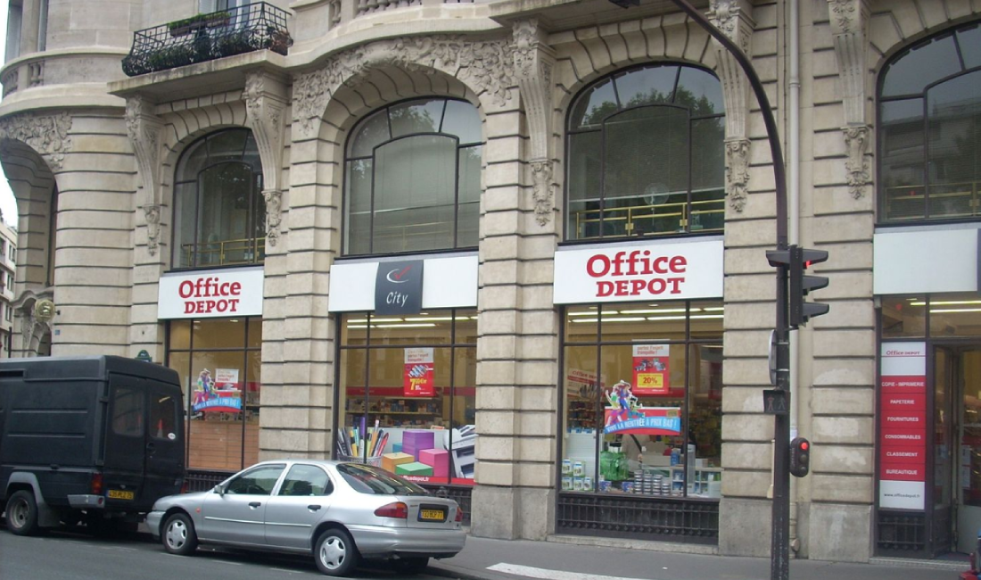 Façade Office DEPOT Richard Lenoir